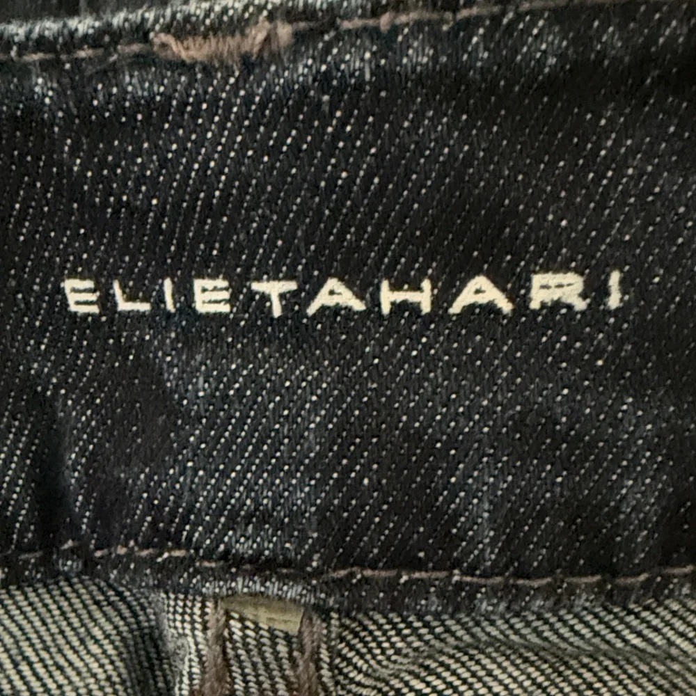 Elie Tahari Dark Wash Adena Flare Mid Rise Denim Jeans Size 8 Women’s - Picture 2 of 6